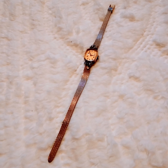 Vntg Nivada Gold & Diamond Art Deco Watch - Picture 5 of 6